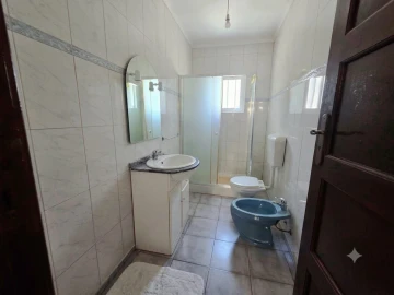 Moradia T6 para Venda em Pego