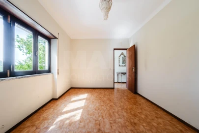 Moradia T3 para Venda em Peral