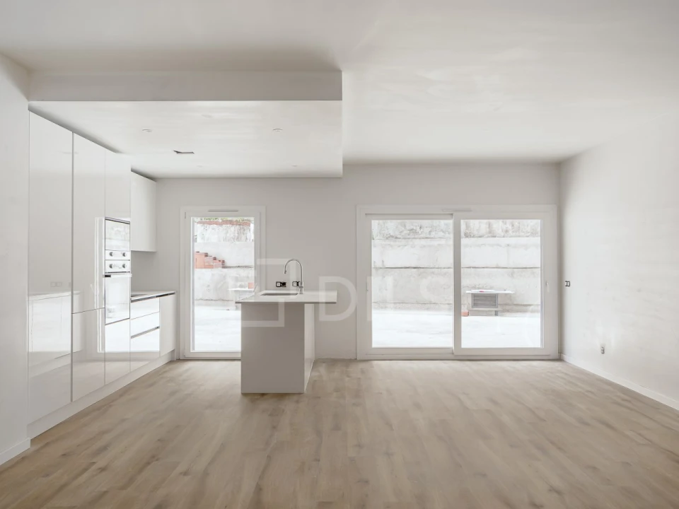Apartamento T3 para Venda em Almada, Cova da Piedade, Pragal e Cacilhas Foto 19