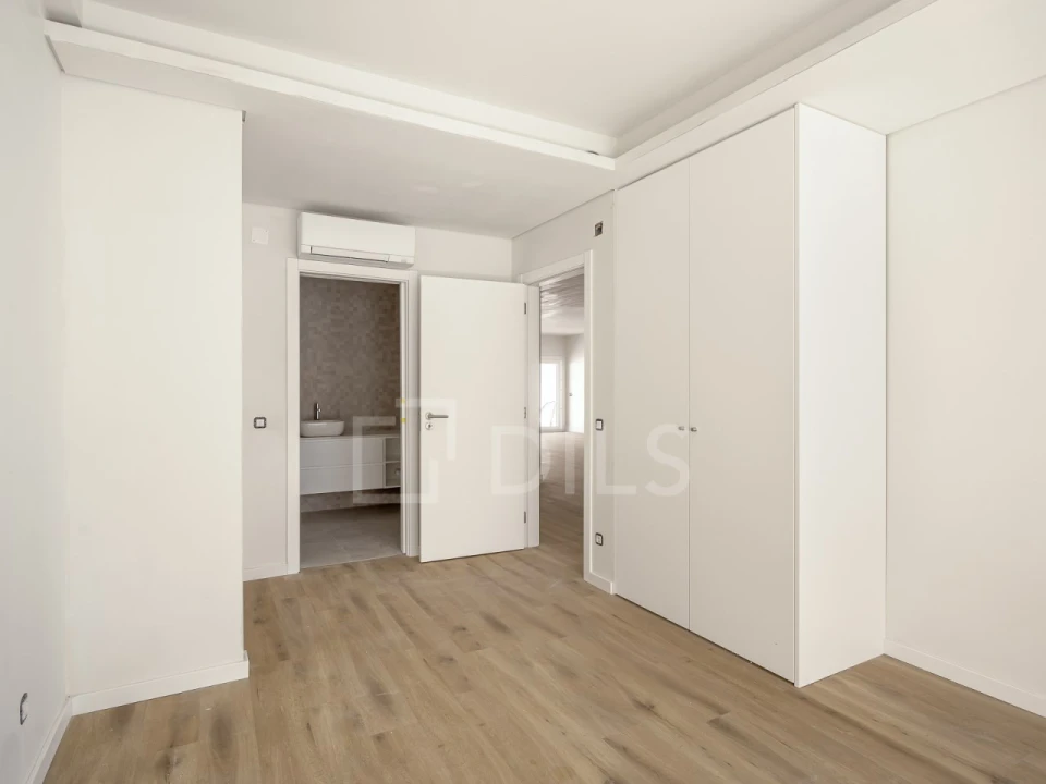 Apartamento T3 para Venda em Almada, Cova da Piedade, Pragal e Cacilhas Foto 34