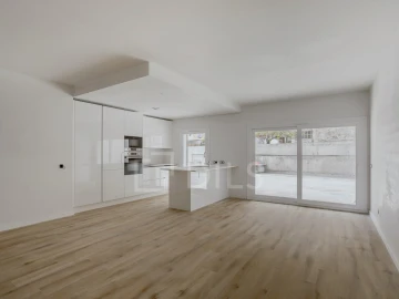 Apartamento T3 para Venda em Almada, Cova da Piedade, Pragal e Cacilhas