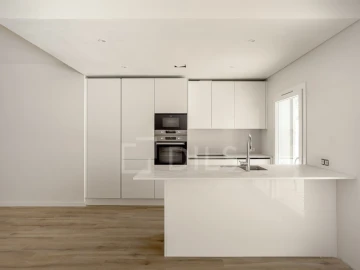 Apartamento T3 para Venda em Almada, Cova da Piedade, Pragal e Cacilhas