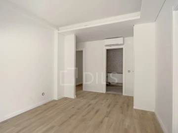 Apartamento T3 para Venda em Almada, Cova da Piedade, Pragal e Cacilhas