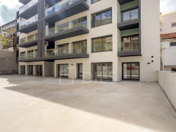 Apartamento T3 para Venda em Almada, Cova da Piedade, Pragal e Cacilhas