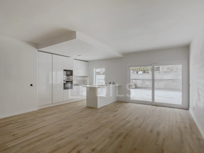 Apartamento T3 para Venda em Almada, Cova da Piedade, Pragal e Cacilhas Foto 9