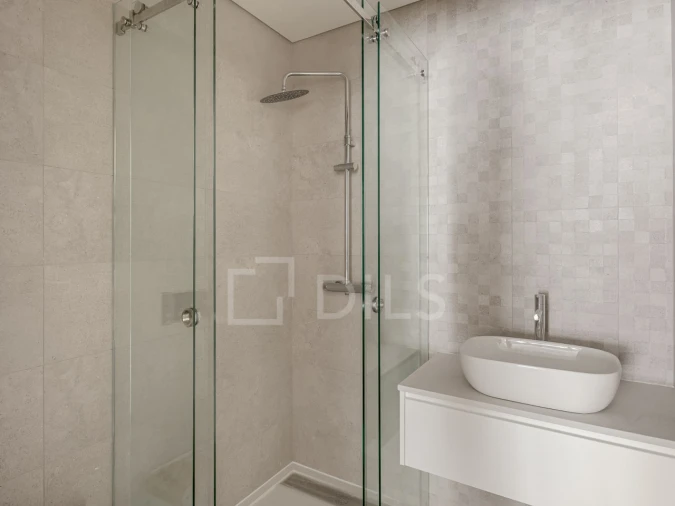 Apartamento T3 para Venda em Almada, Cova da Piedade, Pragal e Cacilhas Foto 28