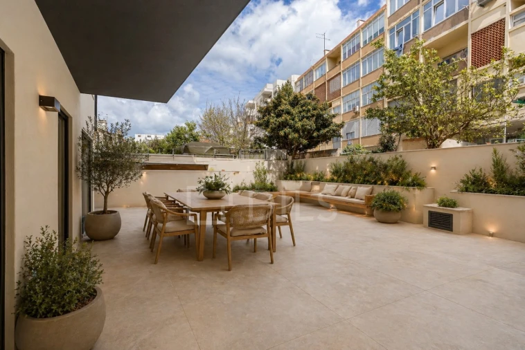 Apartamento T3 para Venda em Almada, Cova da Piedade, Pragal e Cacilhas Foto 6