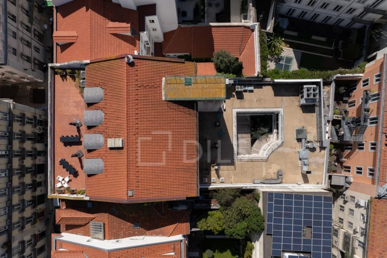 Escritório para Arrendamento em Santa Maria Maior Foto 16
