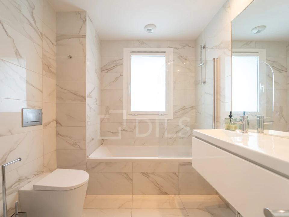 Apartamento T1 para Venda em Lordelo do Ouro e Massarelos Foto 4