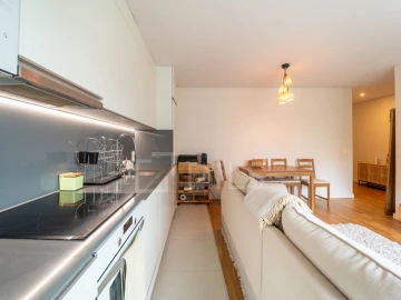 Apartamento T1 para Venda em Lordelo do Ouro e Massarelos