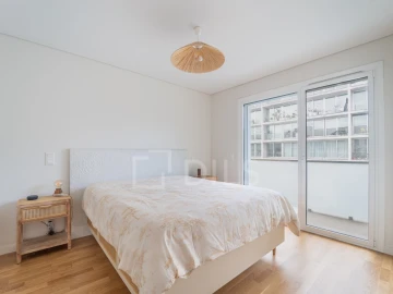 Apartamento T1 para Venda em Lordelo do Ouro e Massarelos