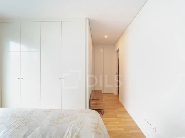 Apartamento T1 para Venda em Lordelo do Ouro e Massarelos