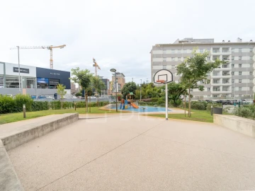Apartamento T1 para Venda em Lordelo do Ouro e Massarelos