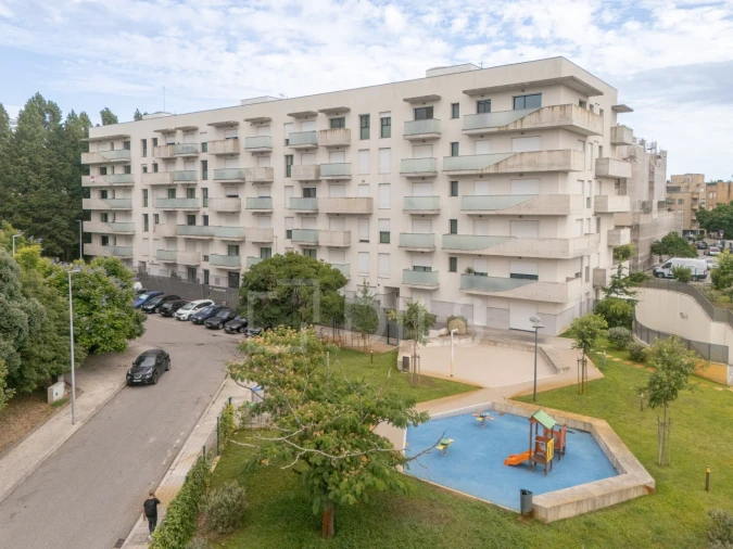 Apartamento T1 para Venda em Lordelo do Ouro e Massarelos Foto 10