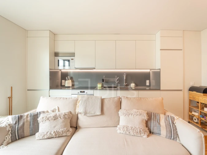 Apartamento T1 para Venda em Lordelo do Ouro e Massarelos Foto 3