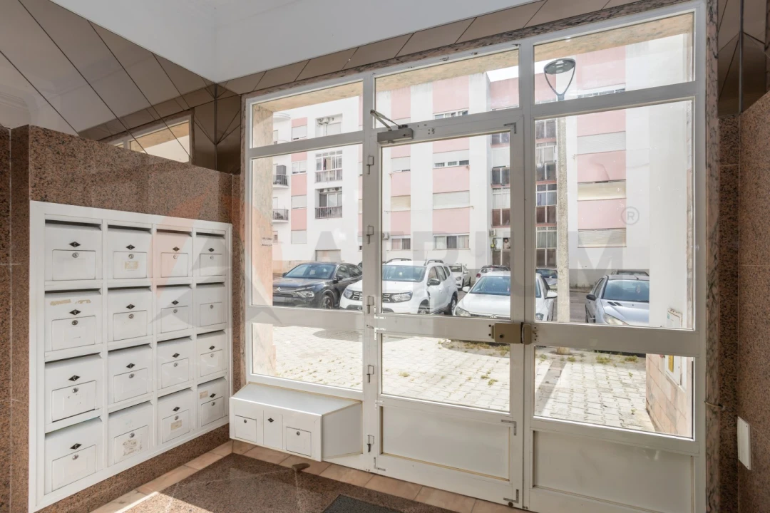 Apartamento T2 para Venda em Setubal (São Sebastião) Foto 29