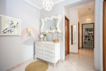 Apartamento T2 para Venda em Setubal (São Sebastião)