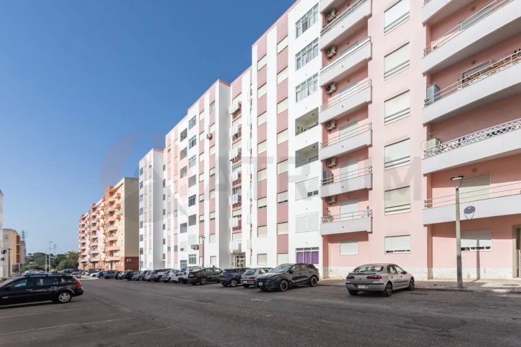 Apartamento T2 para Venda em Setubal (São Sebastião) Foto 25