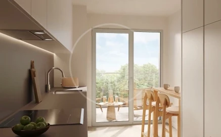 Apartamento T2 para Venda em Carcavelos e Parede