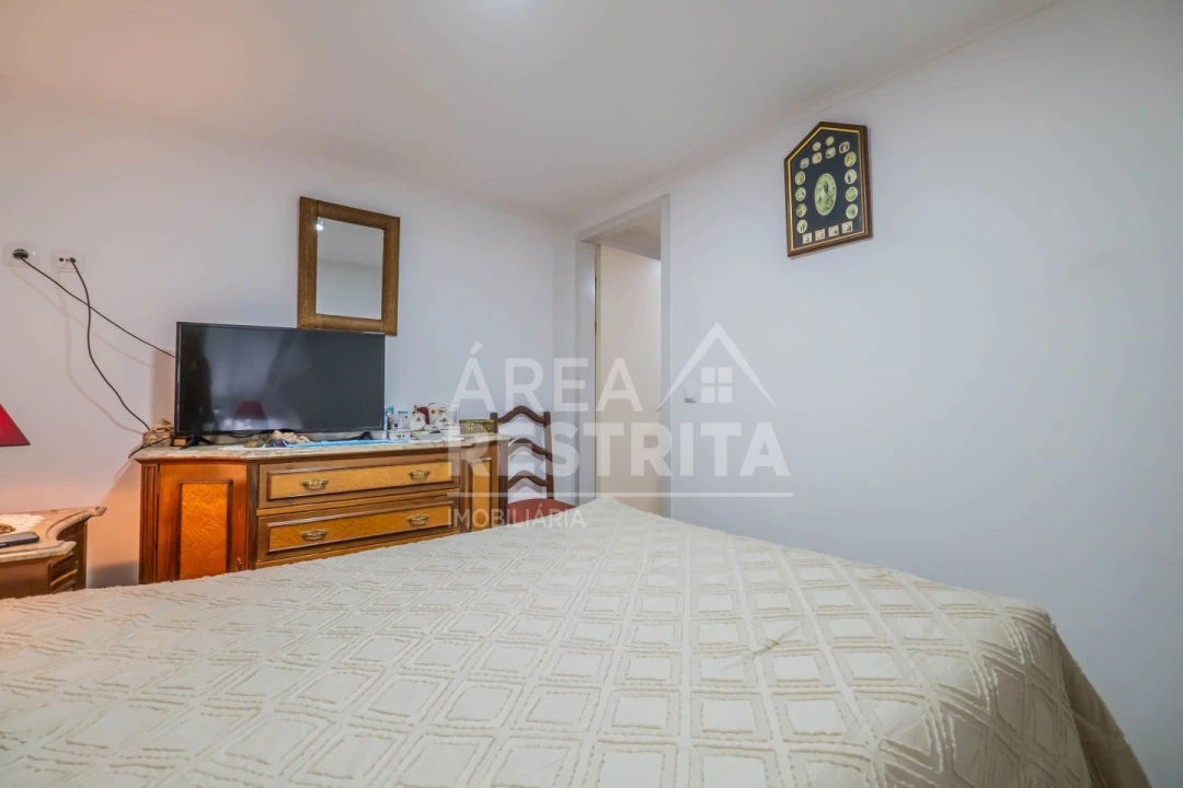 Moradia T4 para Venda em Fernao Ferro Foto 9