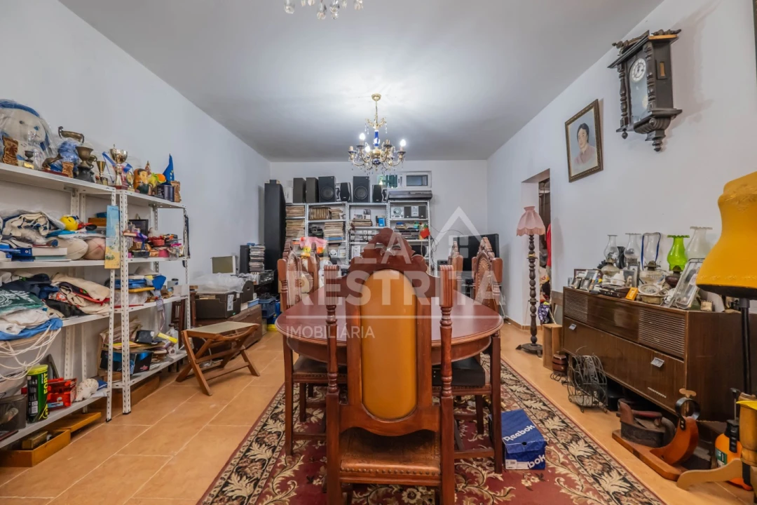 Moradia T4 para Venda em Fernao Ferro Foto 22