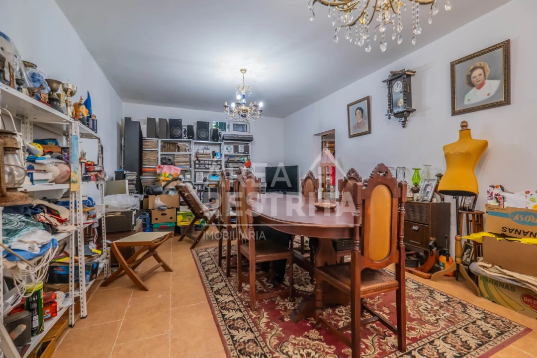 Moradia T4 para Venda em Fernao Ferro Foto 23