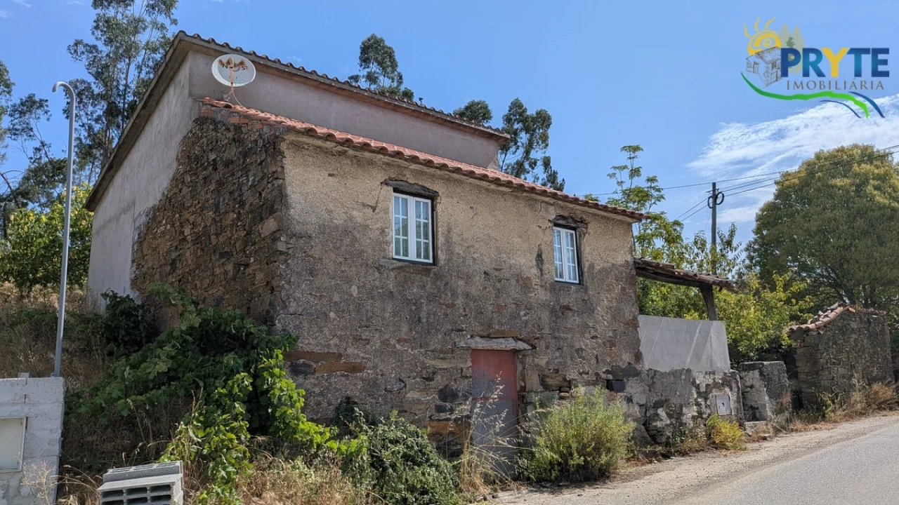Moradia T2 para Venda em Sertã Foto 2