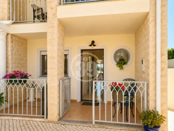Moradia T3 para Venda em Albufeira e Olhos de Água