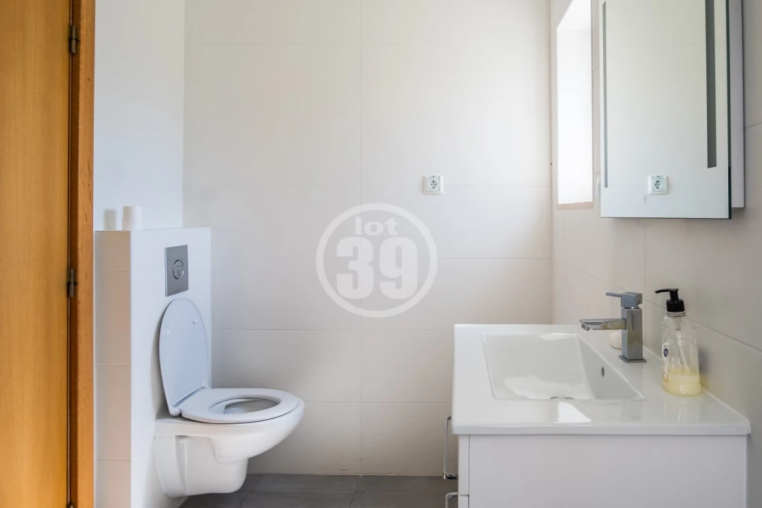 Moradia T4 para Venda em Albufeira e Olhos de Água Foto 16