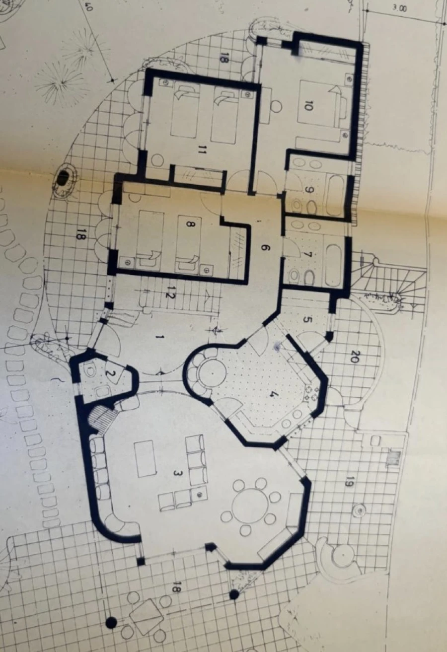 Moradia T5 para Venda em Quarteira Planta 1