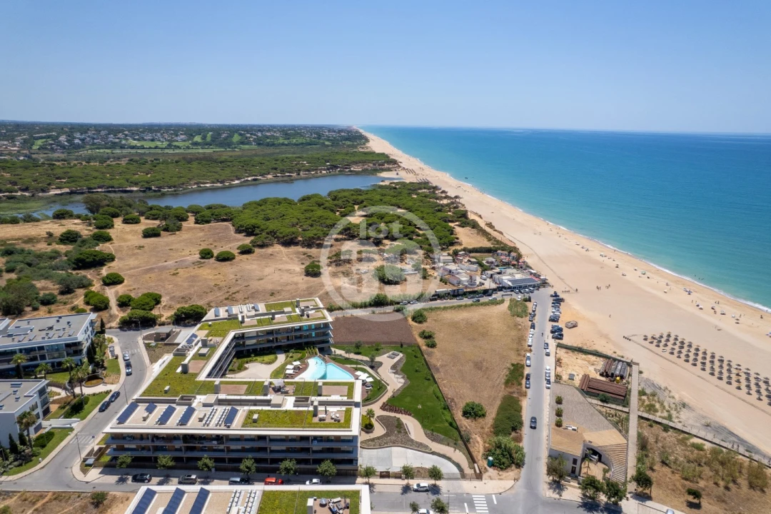 Apartamento T2 para Venda em Quarteira Foto 4