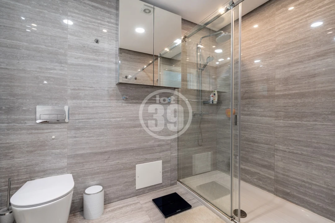 Apartamento T2 para Venda em Albufeira e Olhos de Água Foto 26