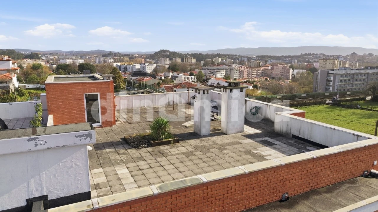 Apartamento T4 para Venda em Vila Nova de Famalicão e Calendário Foto 24