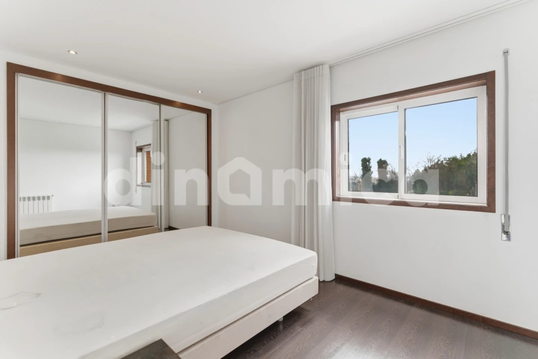 Apartamento T4 para Venda em Vila Nova de Famalicão e Calendário Foto 18