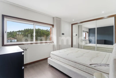 Apartamento T4 para Venda em Vila Nova de Famalicão e Calendário