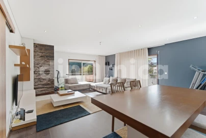 Apartamento T4 para Venda em Vila Nova de Famalicão e Calendário