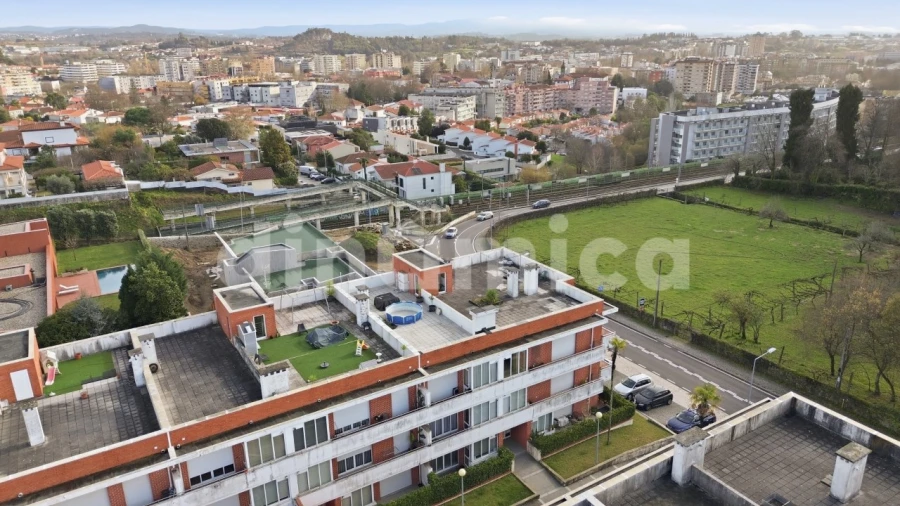 Apartamento T4 para Venda em Vila Nova de Famalicão e Calendário Foto 26