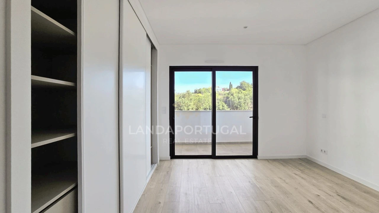 Apartamento T4 para Venda em Tavira (Santa Maria e Santiago) Foto 9