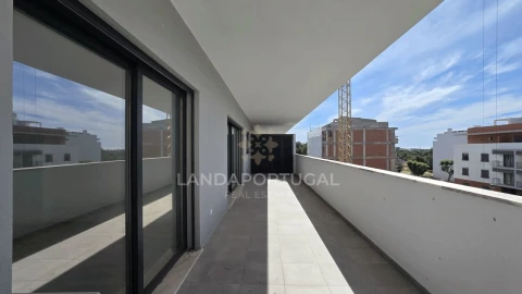 Apartamento T4 para Venda em Tavira (Santa Maria e Santiago)