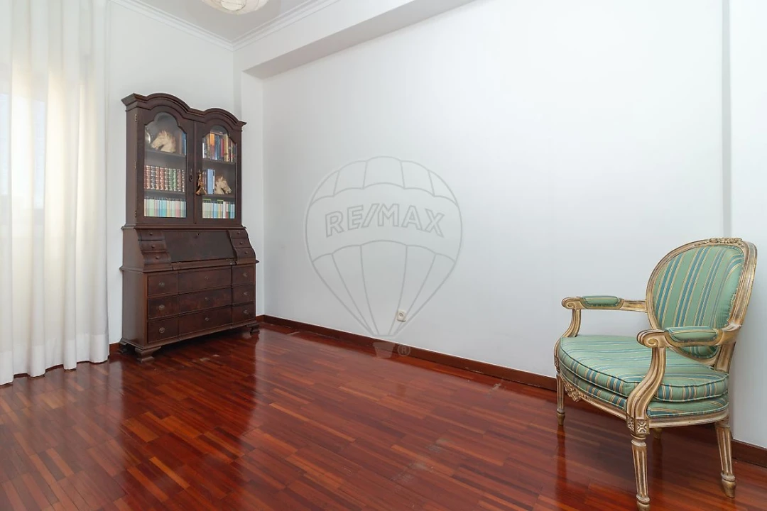 Apartamento T3 para Venda em Vila Franca de Xira Foto 18