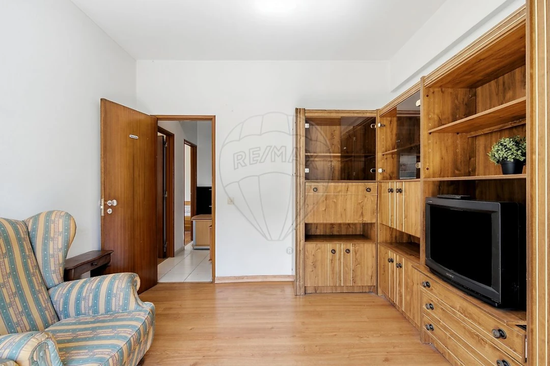 Apartamento T3 para Venda em União das Freguesias de Setúbal Foto 3