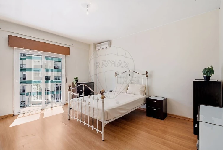 Apartamento T3 para Venda em União das Freguesias de Setúbal Foto 5