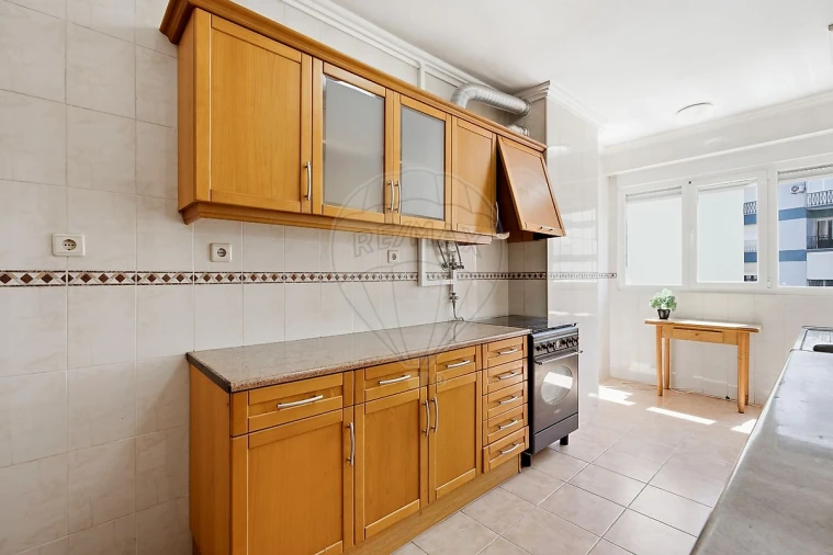 Apartamento T3 para Venda em União das Freguesias de Setúbal Foto 12