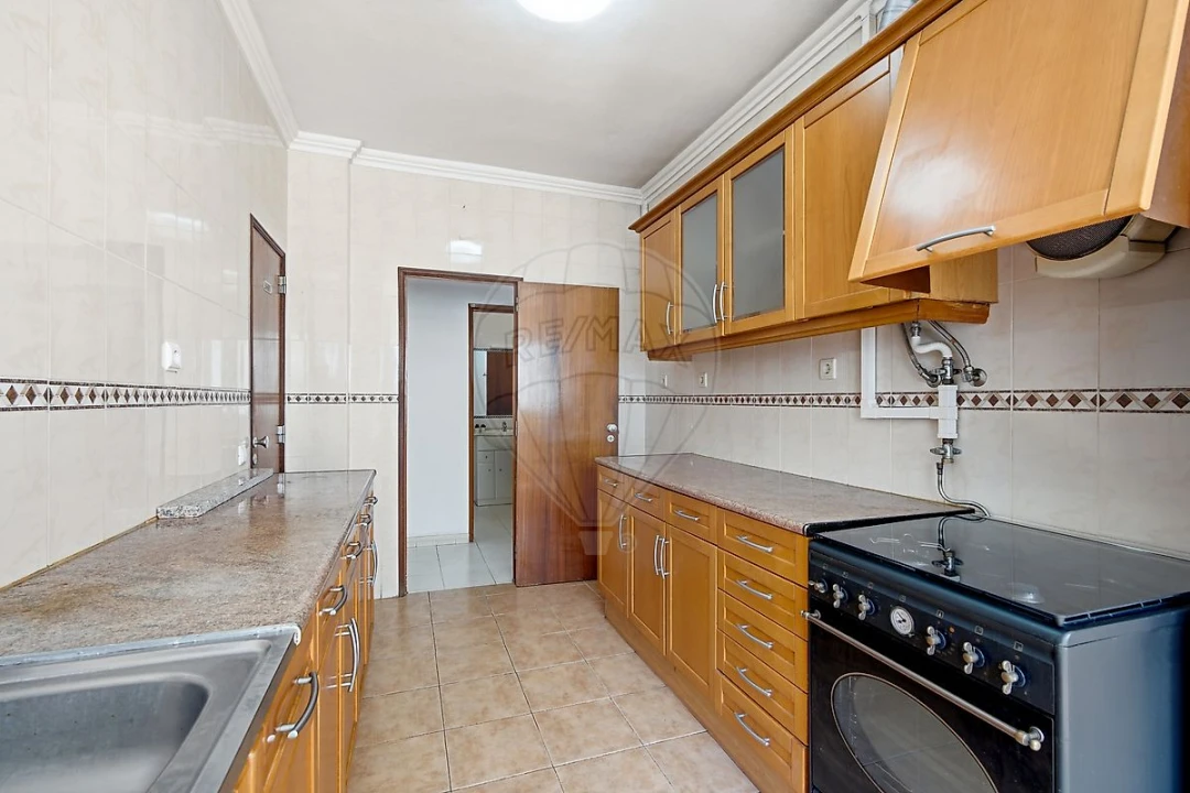 Apartamento T3 para Venda em União das Freguesias de Setúbal Foto 14