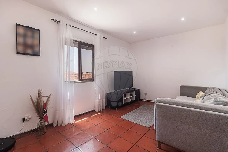 Apartamento T3 para Venda em Alto do Seixalinho, Santo André e Verderena Foto 2