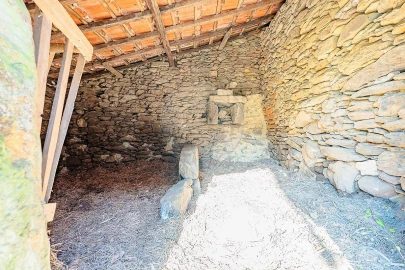 Quinta T
           para Venda em Tropeço