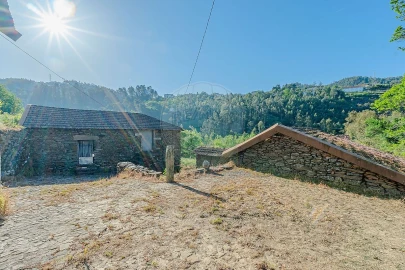 Quinta T
           para Venda em Tropeço