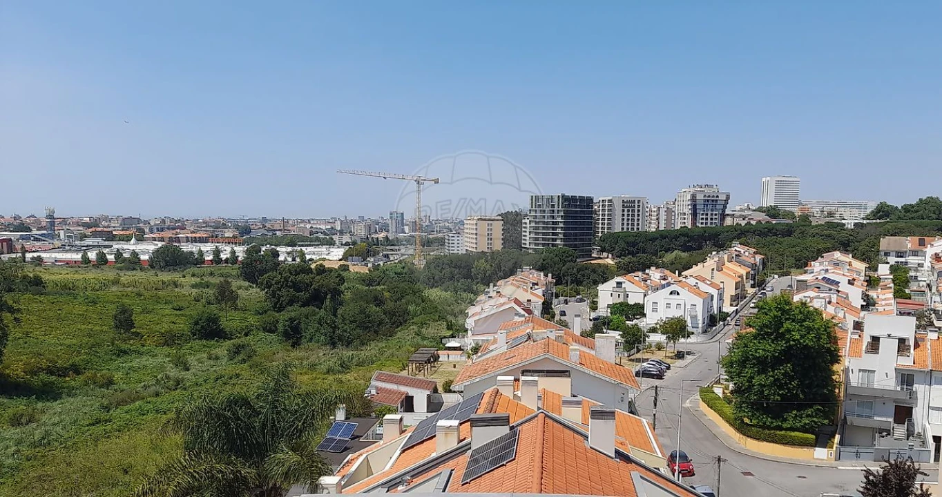 Apartamento T2 para Arrendamento em Mafamude e Vilar do Paraíso Foto 6