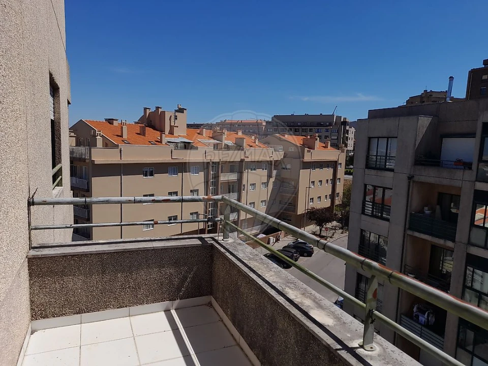 Apartamento T2 para Arrendamento em Mafamude e Vilar do Paraíso Foto 18