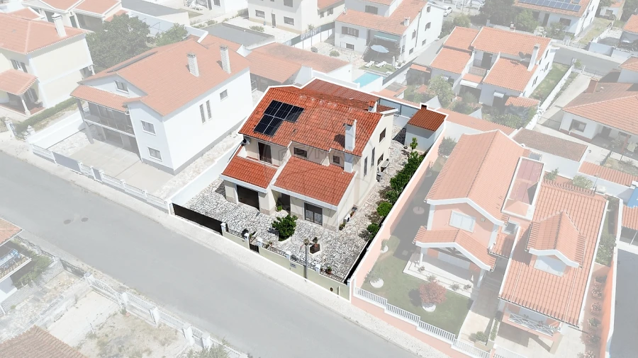 Moradia T5 para Venda em Santa Maria, São Pedro e Matacães Foto 30